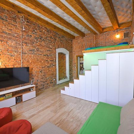 Michael Weiss Apartment Braszów Zewnętrze zdjęcie