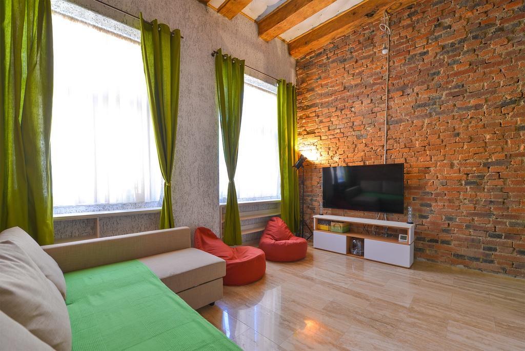 Michael Weiss Apartment Braszów Zewnętrze zdjęcie