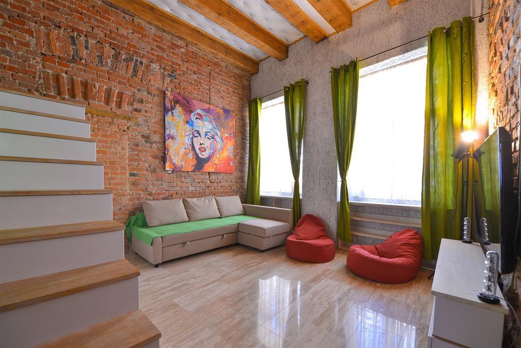 Michael Weiss Apartment Braszów Zewnętrze zdjęcie