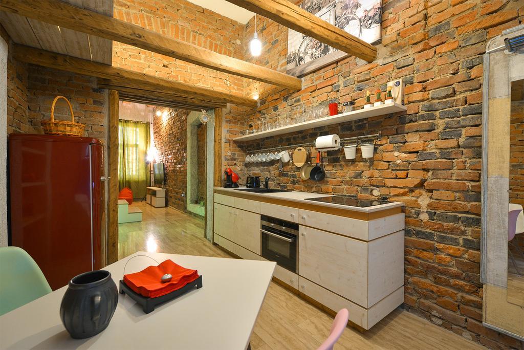 Michael Weiss Apartment Braszów Zewnętrze zdjęcie