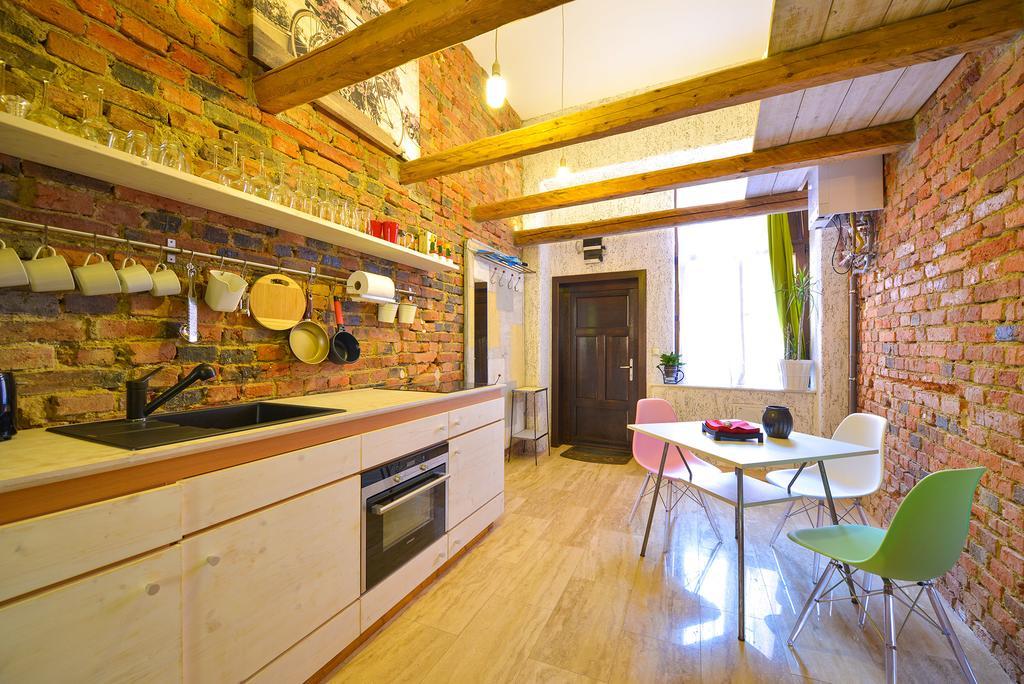 Michael Weiss Apartment Braszów Zewnętrze zdjęcie